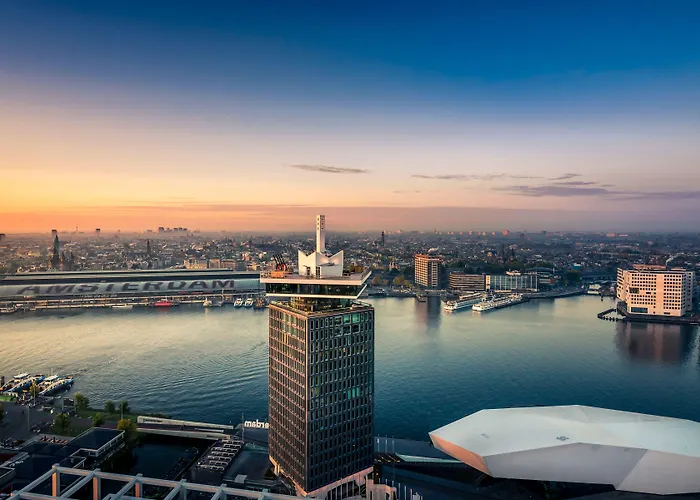 Sir Adam , Part Of Sircle CollectionAlbergo